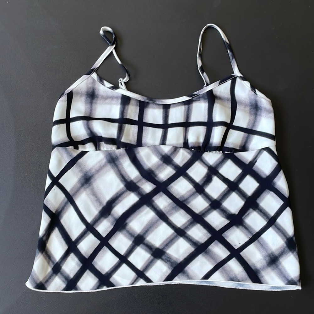VGC Wilfred Free Black / White Cropped Tank - Size XS